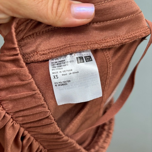Uniqlo Satin Jersey Wide Leg Pants XS - Picture 7 of 7